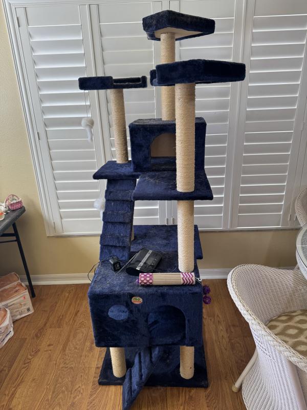 Sale Photo Thumbnail #104