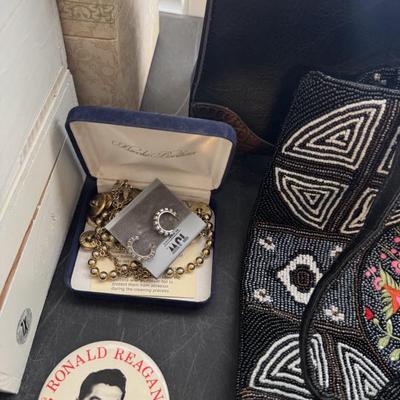 Sale Photo Thumbnail #46