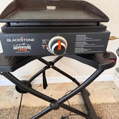 Blackstone Adventure Ready 22” Griddle With Flexfold Legs