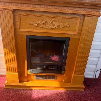 Electric Fireplace Heater With Dentil Moulding