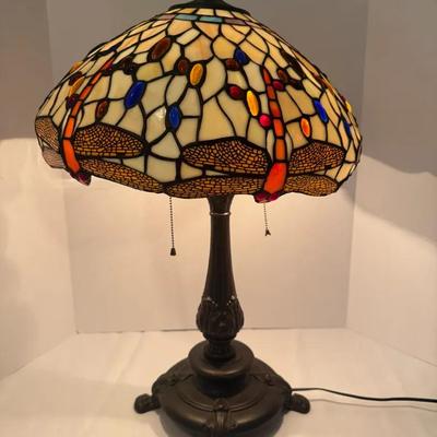 Tiffany Style Dragonfly Stained Glass Lamp