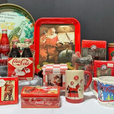 Santa Coca-Cola Lot