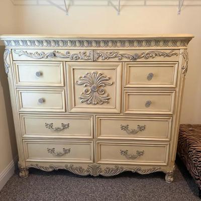French Provincial Dresser Chest