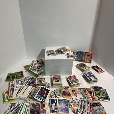 Vintage Baseball Trading Cards 