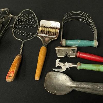 Vintage Kitchen Utensils 