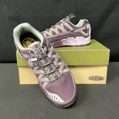 Keen Versatrail Shoes Size 10M