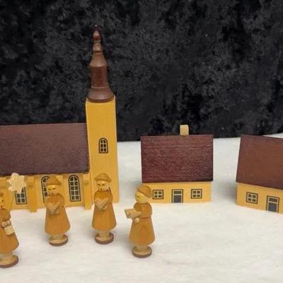 Set of traditional German Erzgebirge wooden carolers, also known as Kurrende singers, with the iconi