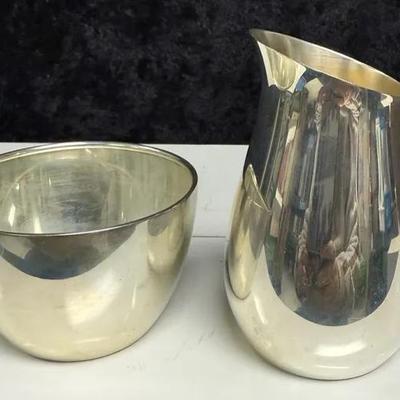 Lunt sterling silver creamer and sugar bowl set in a modernist style