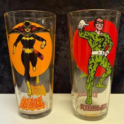 vintage 1976 Pepsi DC Super Series collector glasses featuring Batgirl and the Riddler