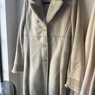 Sale Photo Thumbnail #133