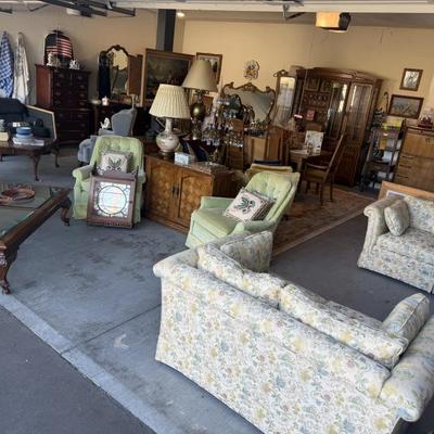 Sale Photo Thumbnail #3