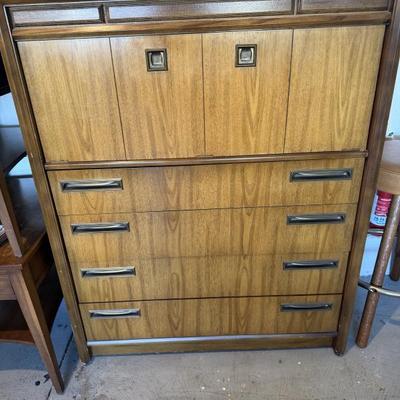 Sale Photo Thumbnail #142