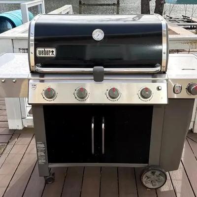 Weber Genesis II Gas Grill with Side Shelves