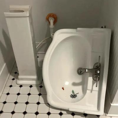 White Pedestal Sink with Basin and Pedestal Base