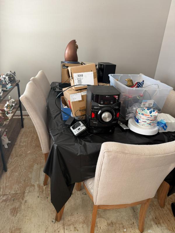 Sale Photo Thumbnail #19