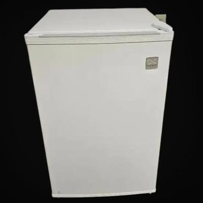 Daevoo Fridge (Model FR-094R) 