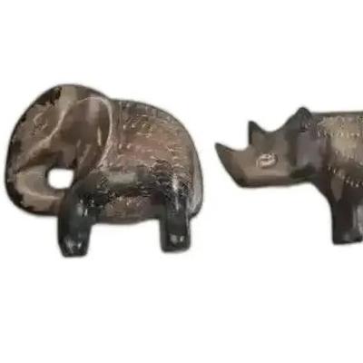 The Great Rift Valley Of Kenya By Daniel Carved Animals 