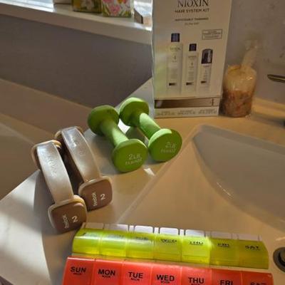 Sale Photo Thumbnail #701