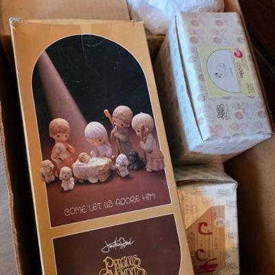 Sale Photo Thumbnail #658