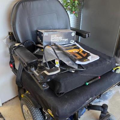 Sale Photo Thumbnail #656