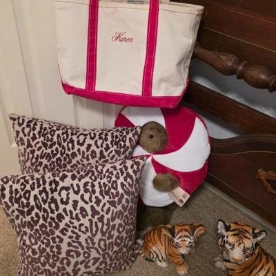 Sale Photo Thumbnail #264