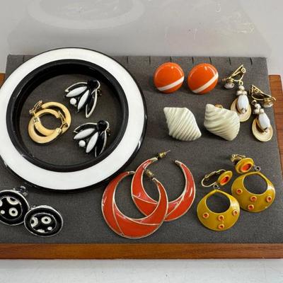 Sale Photo Thumbnail #266