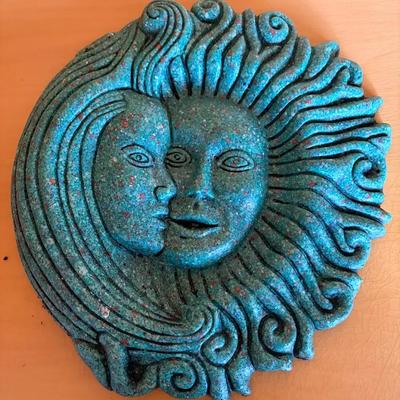 Circular Sun and Moon Decorative Wall Plaque