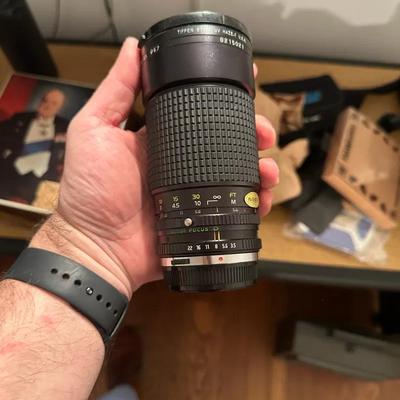 Tokina 80-200mm f4.5 RMC Manual Focus Telephoto Zoom Lens