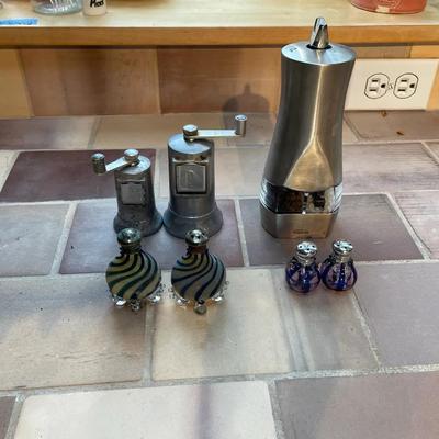 Metal and Glass Salt and Pepper Mills and Shakers