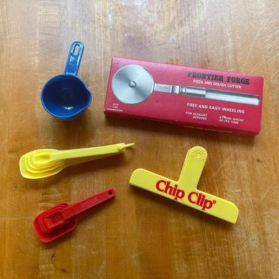 Frontier Forge Pizza Cutter and Assorted Kitchen Accessories