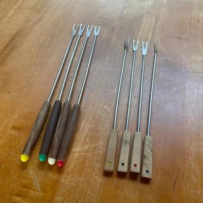 Fondue Forks with Wooden Handles and Color Markers
