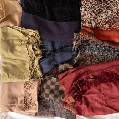 Scarves in Various Patterns and Materials