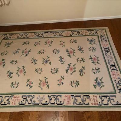 Rectangular Wool Area Rug with Floral and Geometric Patterns