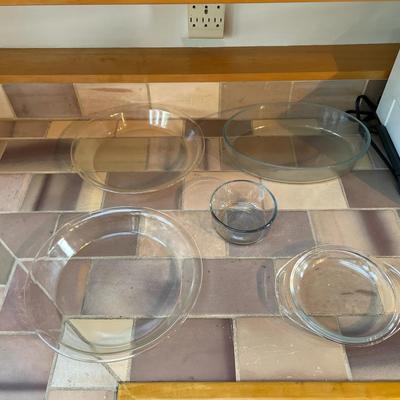 Clear Glass Baking and Serving Dishes