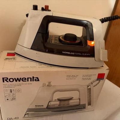 Rowenta DA-49 Electric Steam Iron with Original Box