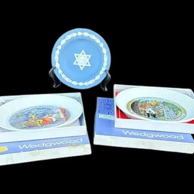 Wedgwood Decorative Plates