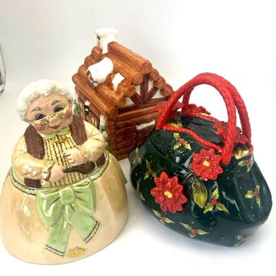 Vintage Cookie Jars, Grandma, Log Cabin, Poinsettia Purse