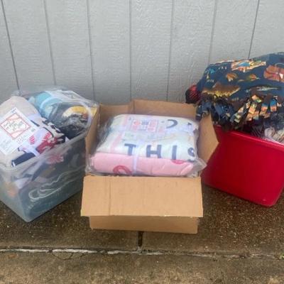 Mystery Lot-Craft Blanket Kits