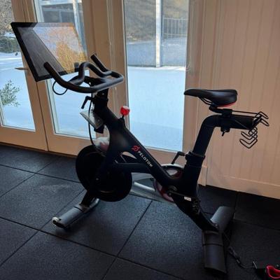 Sale Photo Thumbnail #70