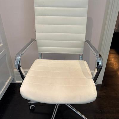 Sale Photo Thumbnail #182