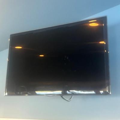 Sale Photo Thumbnail #175