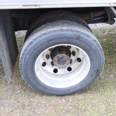 Sale Photo Thumbnail #25