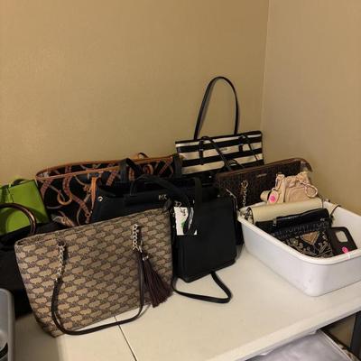 Sale Photo Thumbnail #17