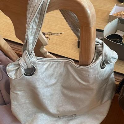 Sale Photo Thumbnail #205