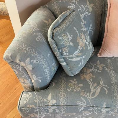 Sale Photo Thumbnail #312