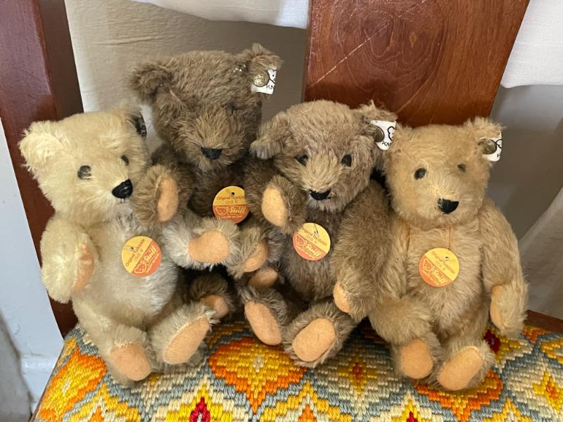 Sale Photo Thumbnail #439