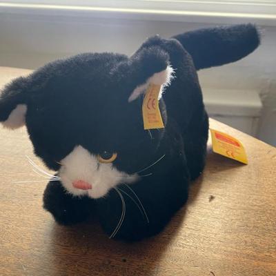 Sale Photo Thumbnail #373