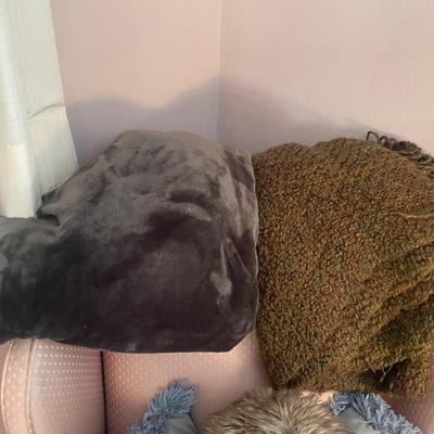 Sale Photo Thumbnail #97