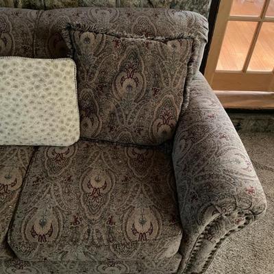 Sale Photo Thumbnail #345