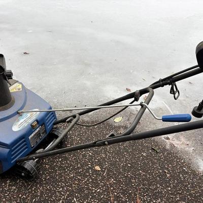 Snow-Joe Electric Snow Thrower With Light